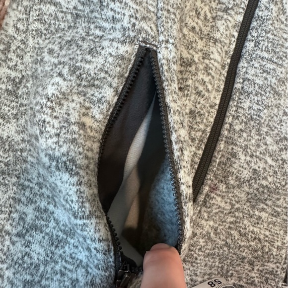 The North Face Women’s Indi Hooded Parka Jacket - Picture 9 of 16